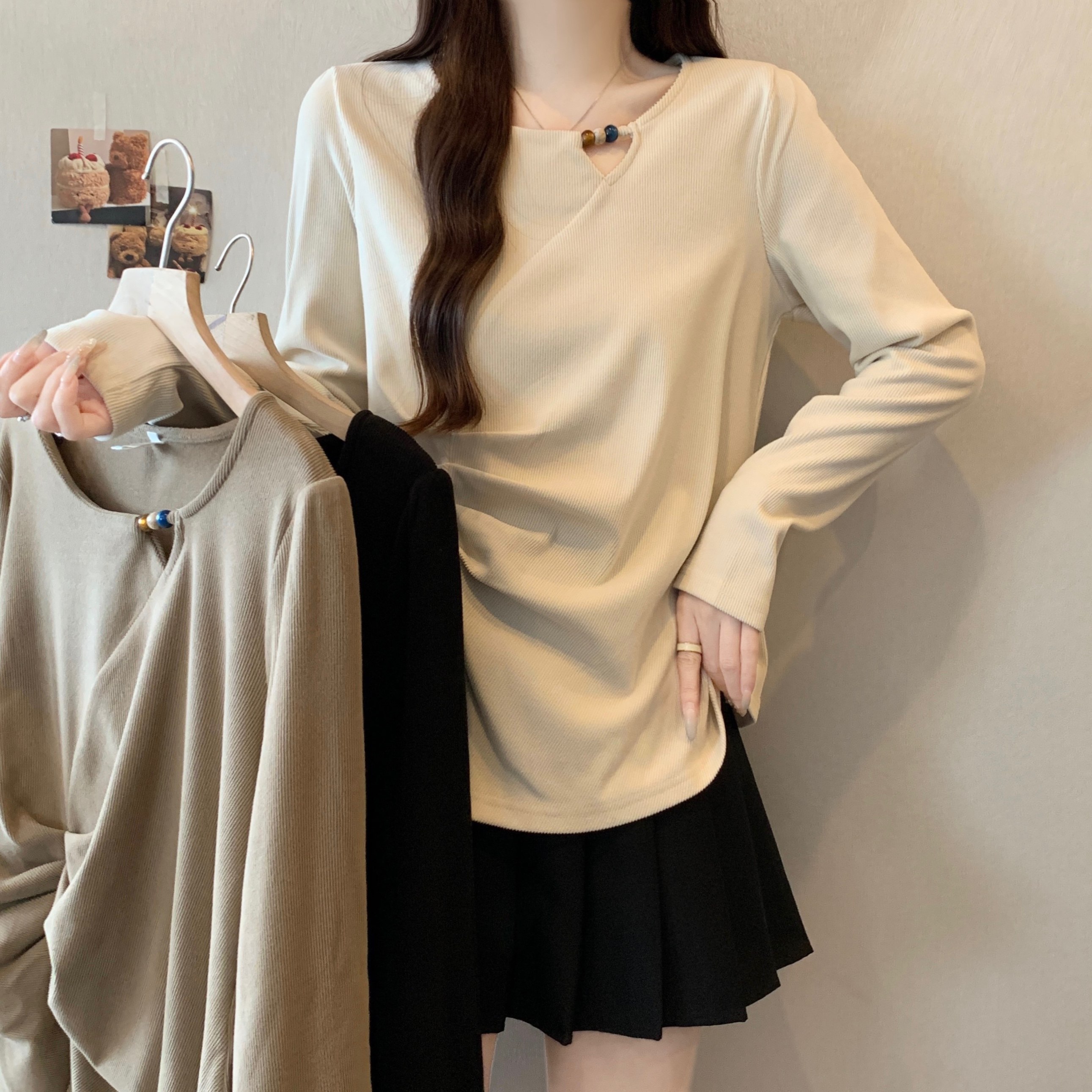 大码女装秋季新款胖MM时尚设计感收腰打底衫长袖褶皱开叉T恤上衣,女装/女士精品,大码内搭,淘宝优惠券,粉丝福利购,淘宝优惠卷