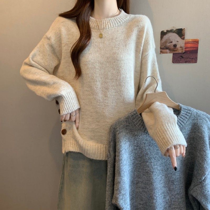 大码女装2025秋冬新款胖MM圆领设计感一排扣下摆长袖套头上衣毛衣,女装/女士精品,大码内搭,淘宝优惠券,粉丝福利购,淘宝优惠卷