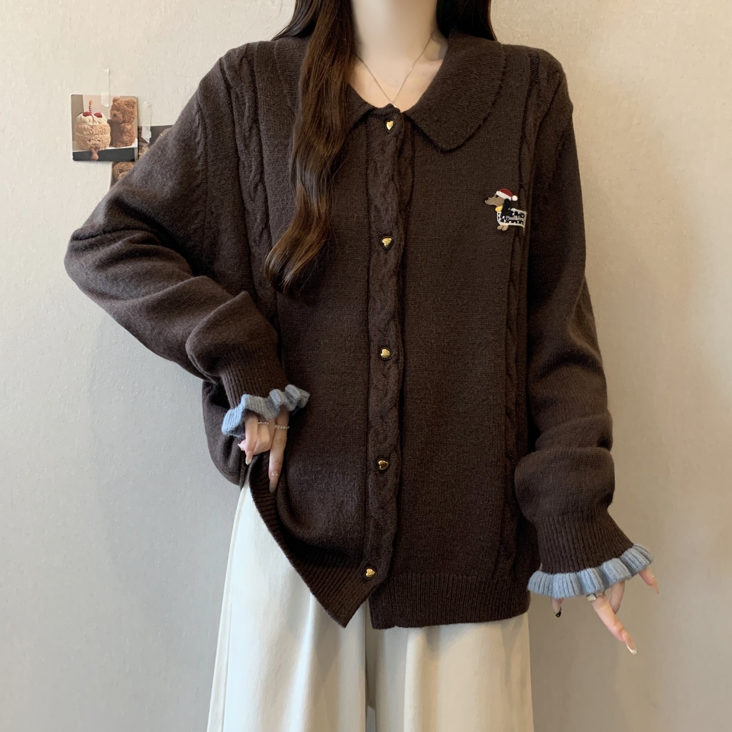 大码女装胖mm咖色娃娃领正肩针织毛衣2025秋冬新款时尚百搭上衣潮,女装/女士精品,大码内搭,淘宝优惠券,粉丝福利购,淘宝优惠卷