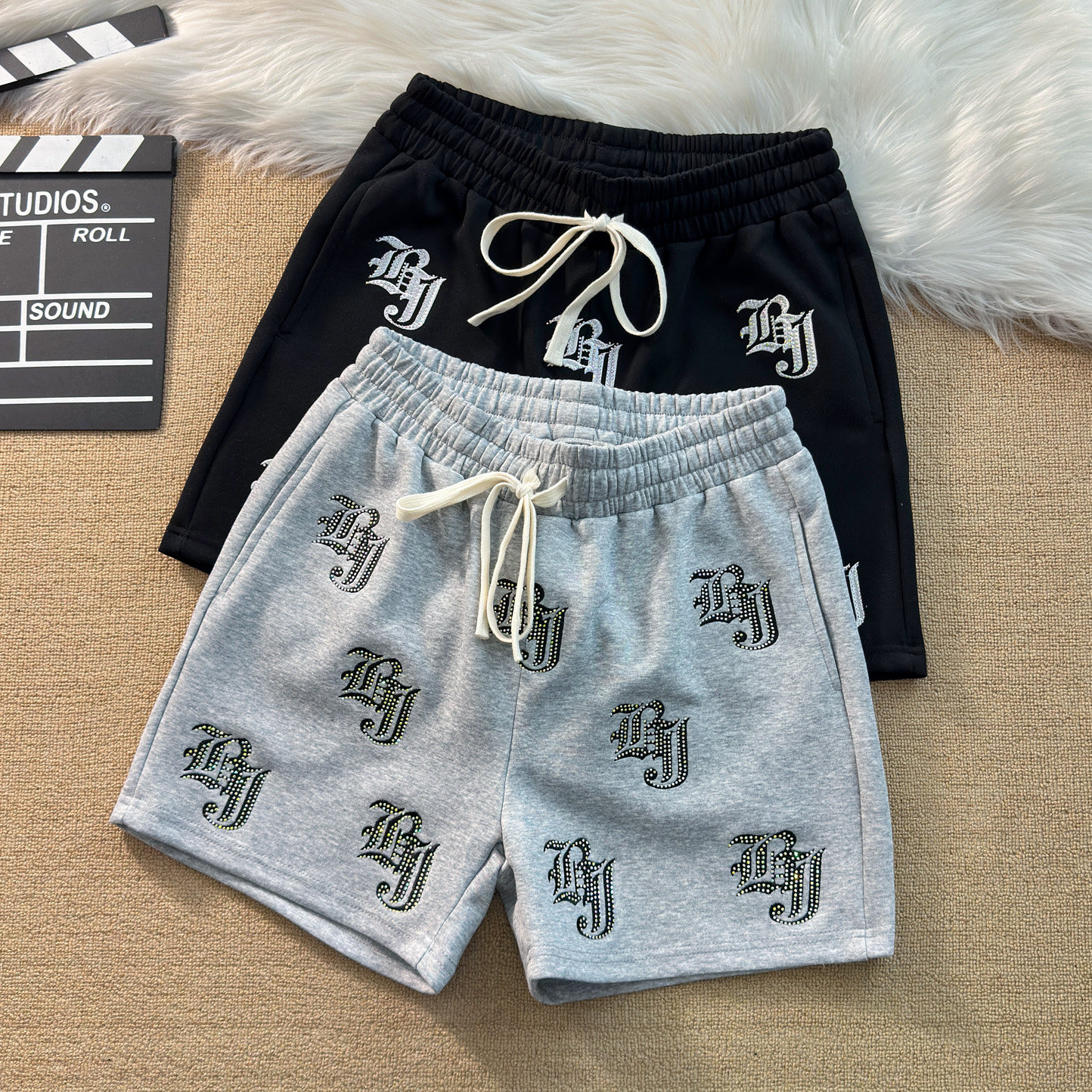 美式轻奢潮牌宽松烫钻刺绣字母四分裤休闲运动中裤男短裤篮球裤子,男装,短裤,淘宝优惠券,粉丝福利购,淘宝优惠卷