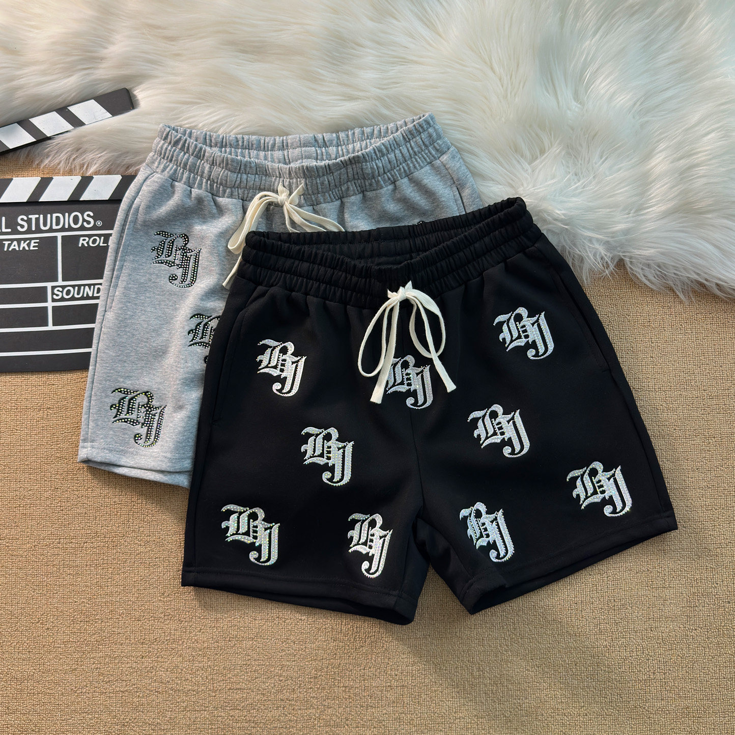 夏季轻奢潮牌宽松烫钻刺绣字母四分裤休闲运动中裤男短裤篮球裤子,男装,短裤,淘宝优惠券,粉丝福利购,淘宝优惠卷