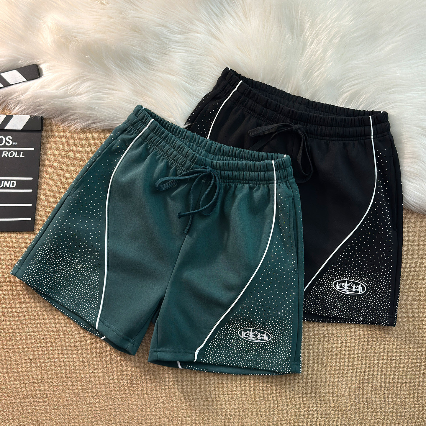 轻奢设计感街头满天星烫钻拼接短裤夏季男女沙滩休闲四分裤子情侣,男装,短裤,淘宝优惠券,粉丝福利购,淘宝优惠卷