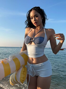 LQV蓝白分体泳衣女格子高级感比基尼分袖海边度假绑带韩版泳装