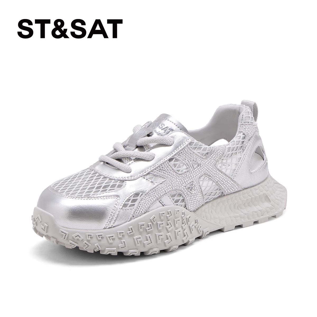 星期六圆头系带透气舒适休闲鞋女