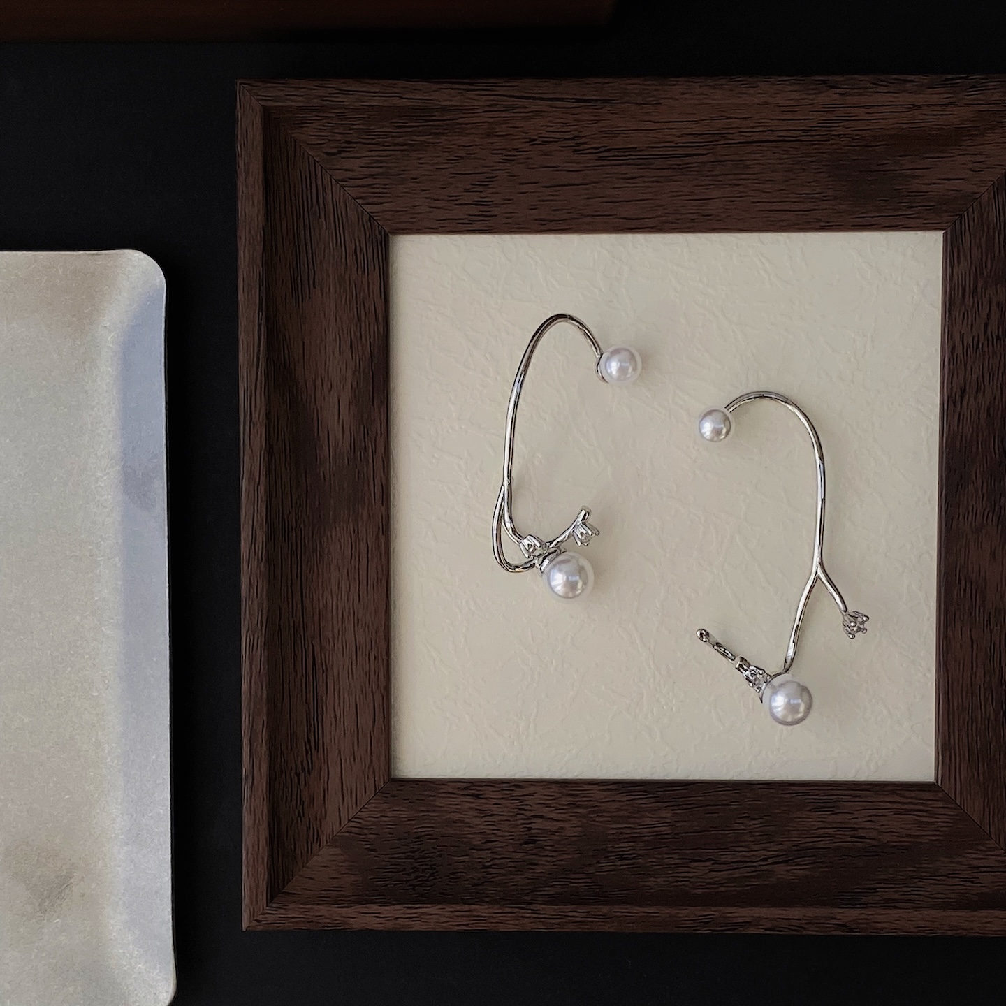 上新9折 法式螺旋珍珠耳骨夹女轻奢小众设计耳扣无痛耳夹耳挂