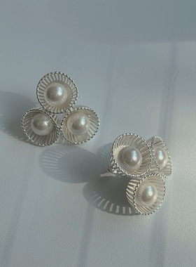 blooming绽放耳钉小众同款镀银质感珍珠花镂空金属耳环法式高级感