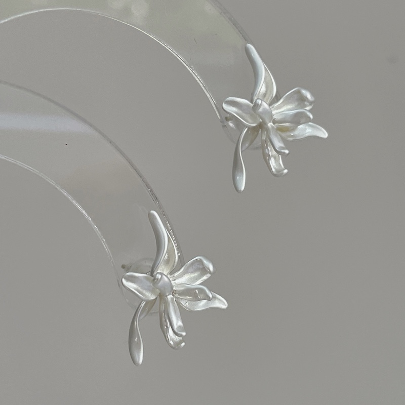 复古金属花瓣不规则法风哑光耳钉