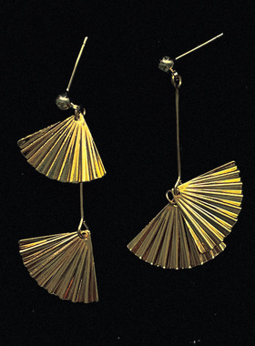 舞扇翩翩新中式国风扇形耳环长款不对称耳钉金属无耳洞耳夹高级感