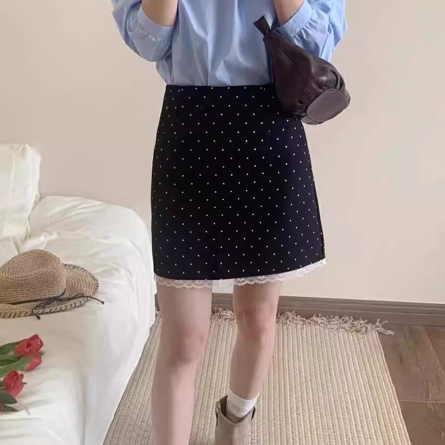 蕾丝花边波点半身裙女miu系半裙春秋梨形身材高腰a字包臀裙短裙子