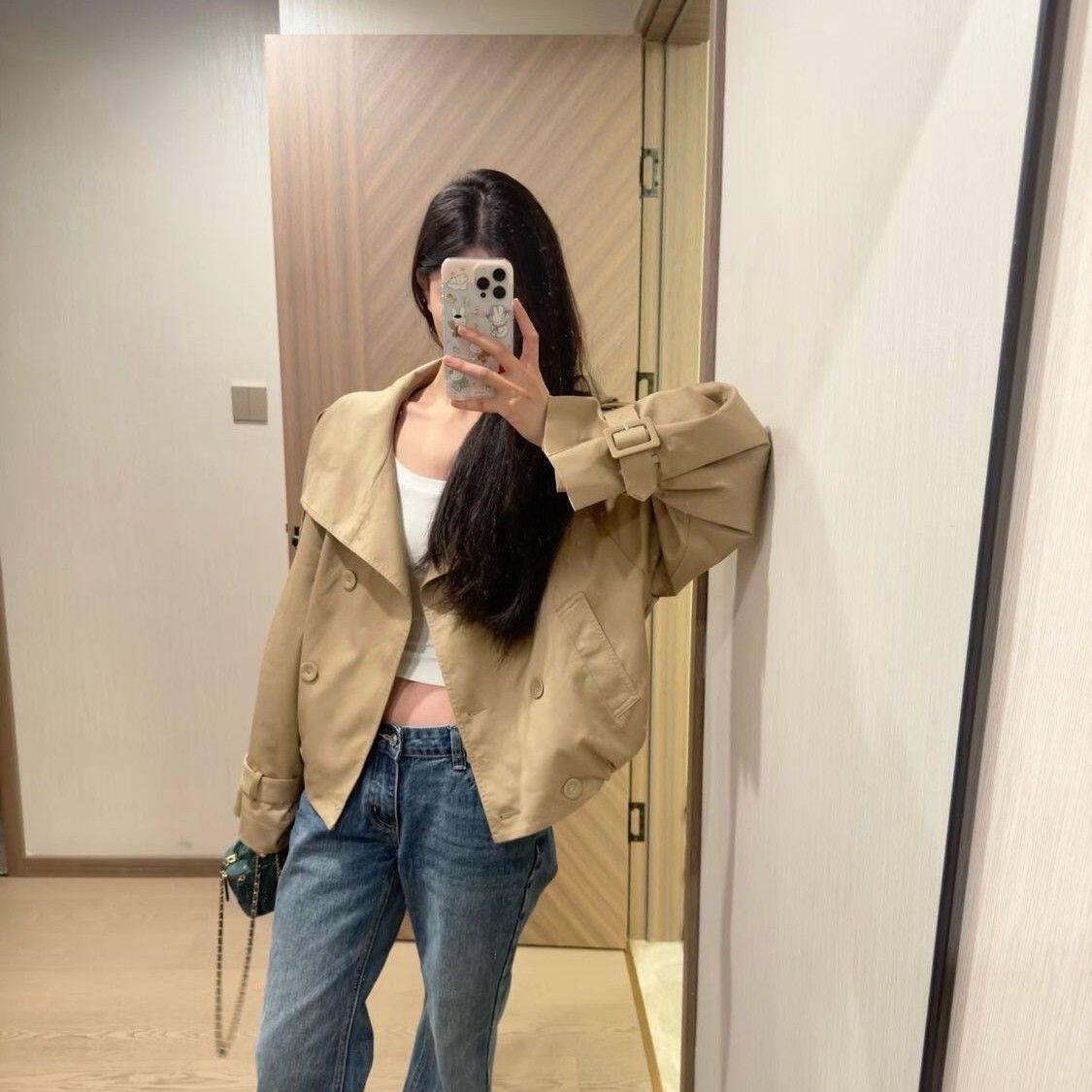 卡其色秋季巨好看英伦风设计感立领短款风衣女韩系小个子休闲短款