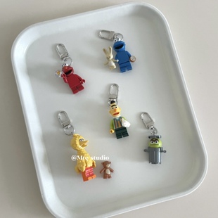 韩系ins风可爱小玩偶积木车钥匙扣AirPods挂饰包包挂件手机吊坠萌