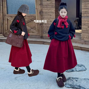 2025冬装新款女童高领新年加绒卫衣立体红色帽子图案绒衫亲子款