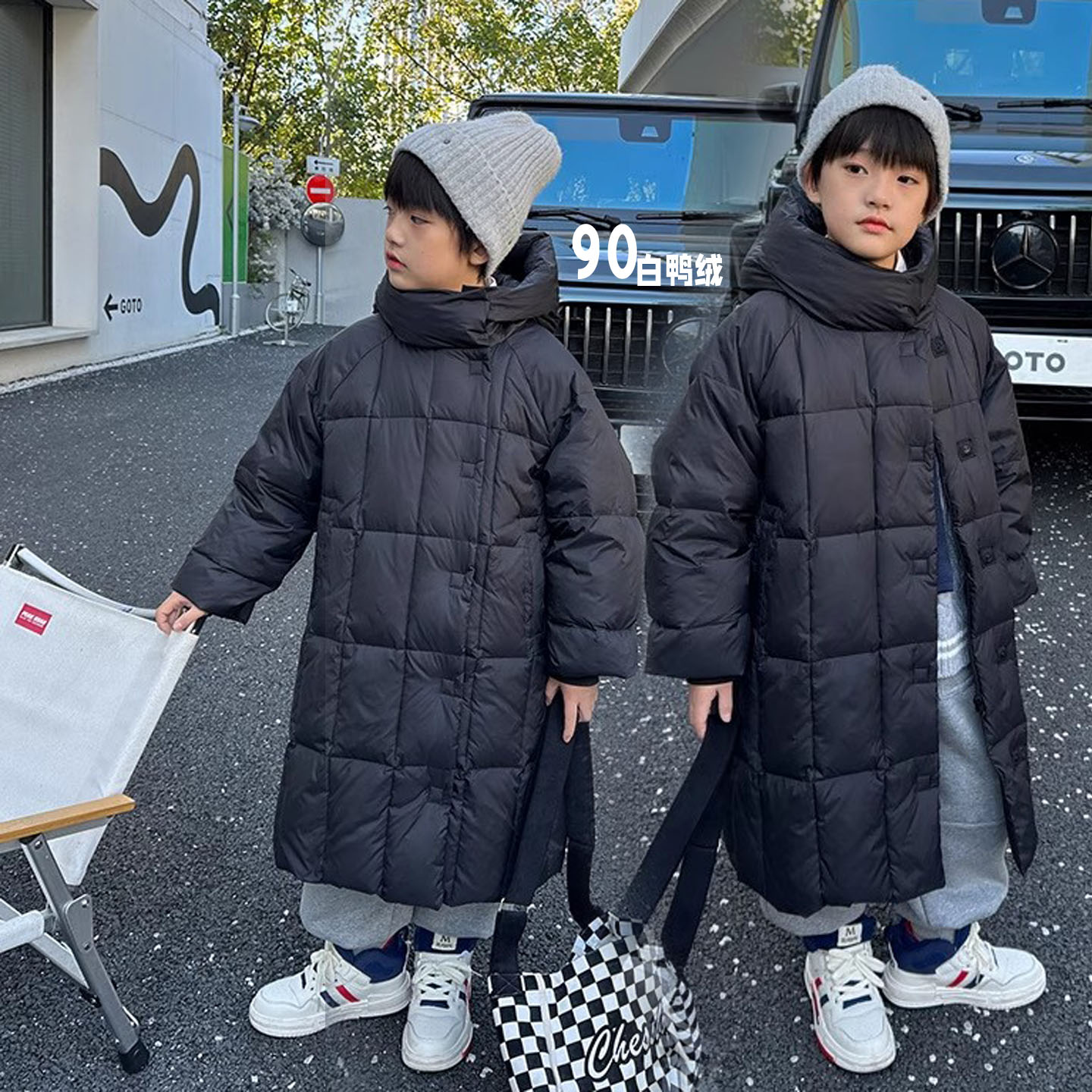 男童高领长袖黑色白鸭绒羽绒服冬