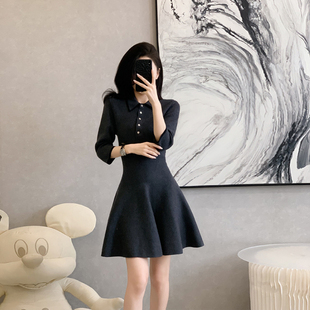 温柔风通勤针织连衣裙女秋冬季高级感气质收腰修身短款毛衣a字裙