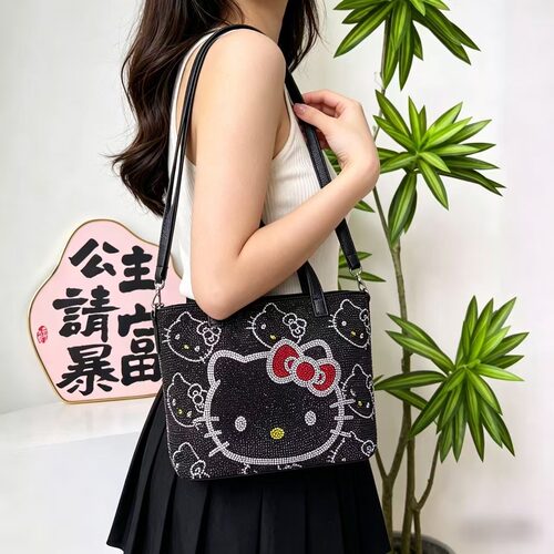 Hello Kitty满钻链条包女小香风斜挎单肩包高级感百搭生日礼物