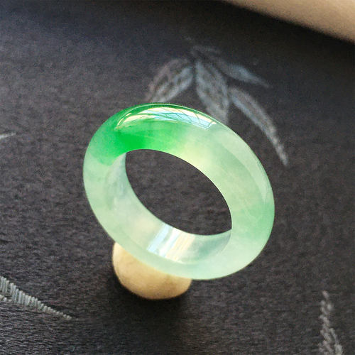 冰种冰飘绿花帝王绿玉石戒指指环