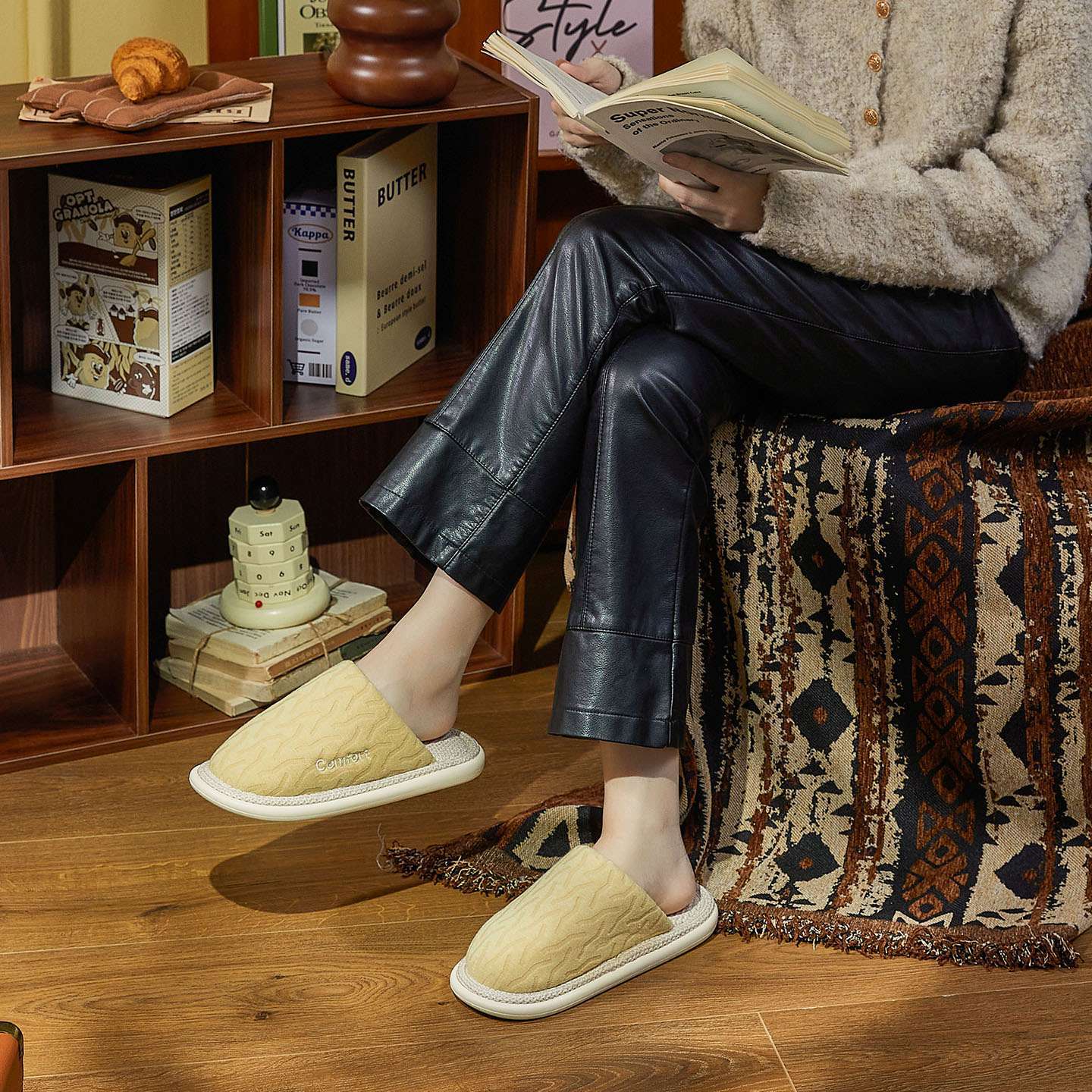 蚂蚁之恋冬款新款简约波浪轻逸柔履情侣款男女居家室内棉拖鞋保暖