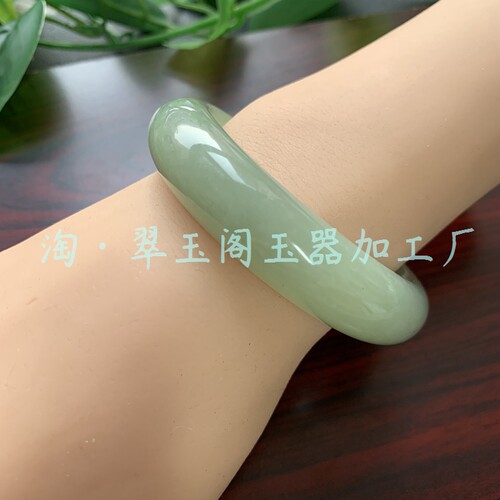 【马年新品】F134天然岫玉且末蓝晴水手镯女款一物一图