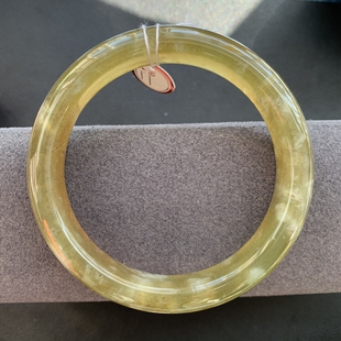 天然岫玉 BD精美糖色冰糖暴风雪女士显白手镯 新疆草花一物一图