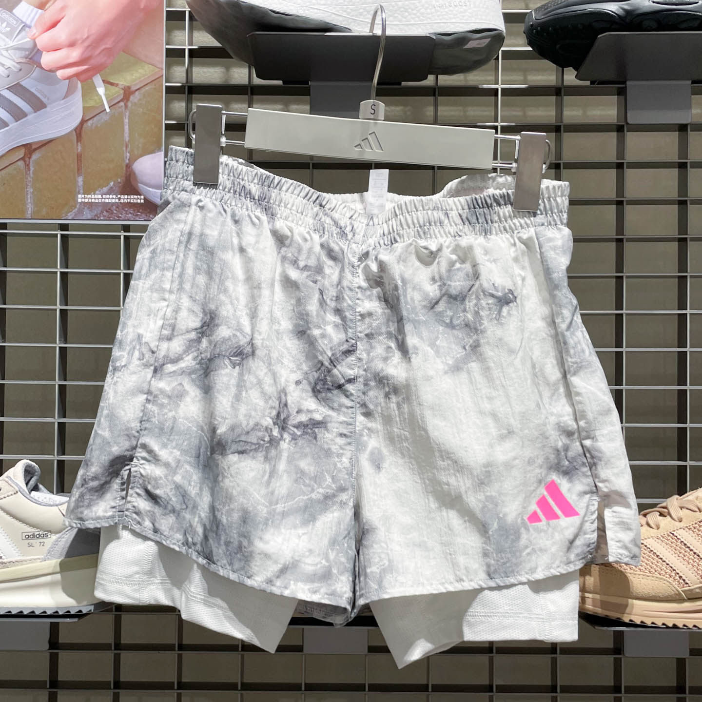 ADIDAS阿迪达斯女裤2025秋新款二合一透气运动训练跑步短裤JN9669,运动服/休闲服装,运动中长裤／短裤,淘宝优惠券,粉丝福利购,淘宝优惠卷