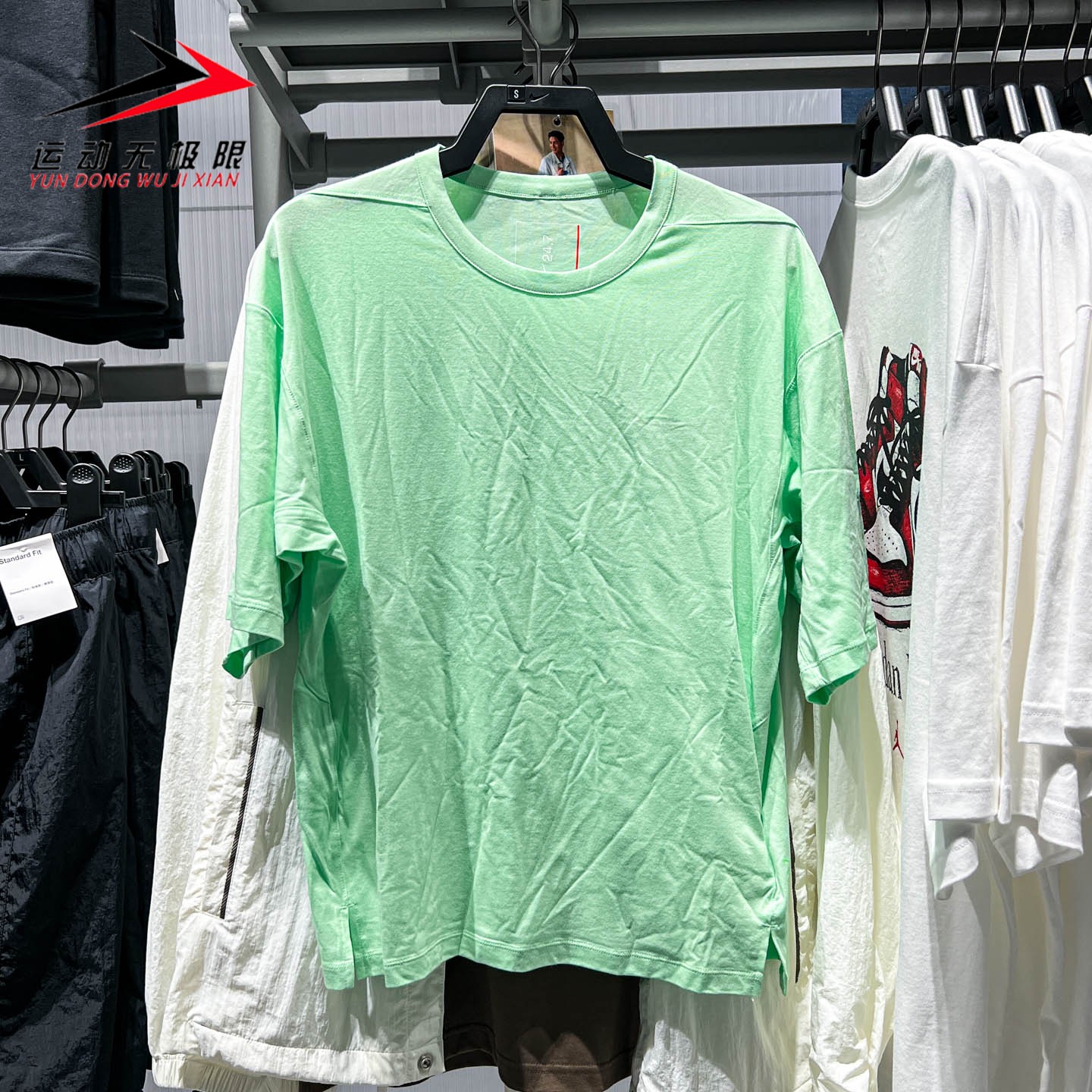 Nike耐克女装2026年秋季日常休闲透气速干运动短袖T恤 IQ9333-391