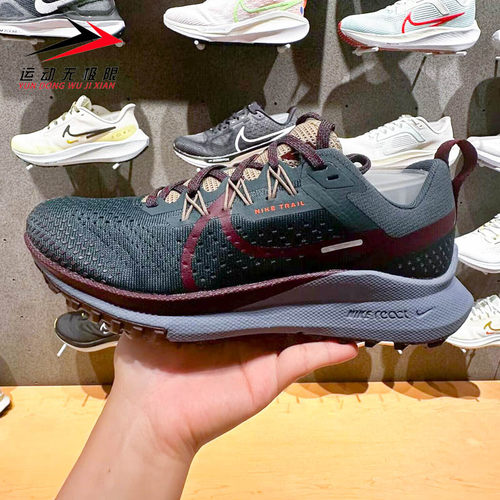 Nike/耐克女款2023冬款跑步鞋