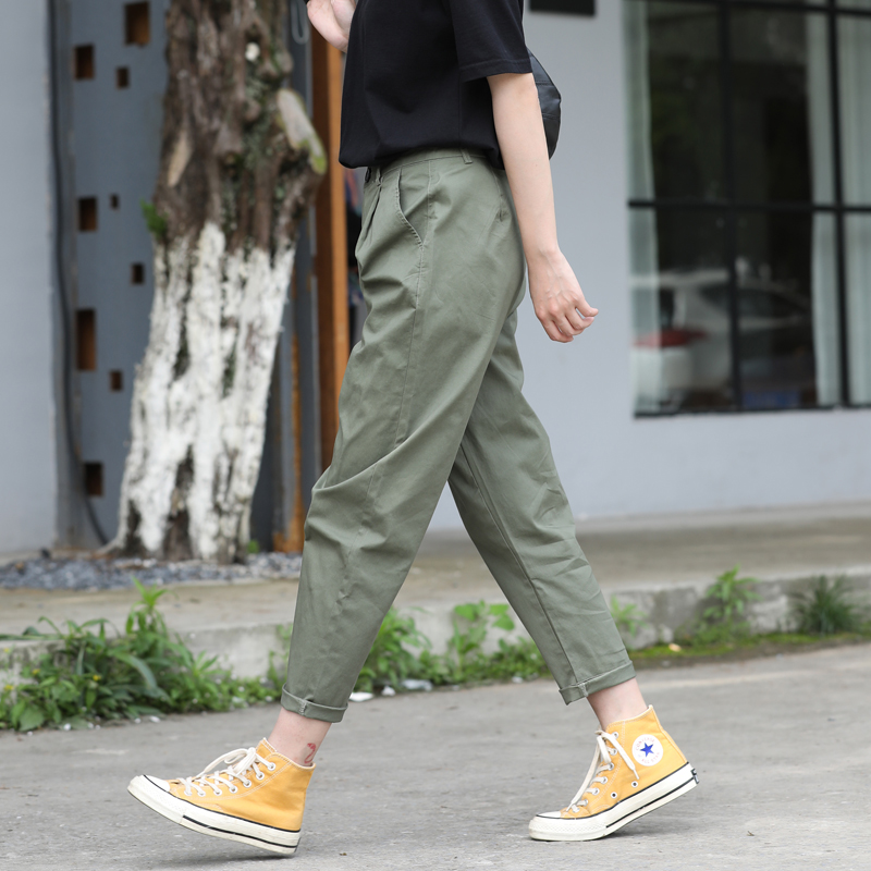 军绿色裤子女春秋工装裤夏季薄款小个子直筒休闲哈T伦宽松大码女