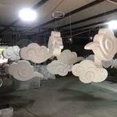 商场购物中庭婚庆舞台天空悬挂大型泡沫白色纯洁云朵祥云道具装 饰