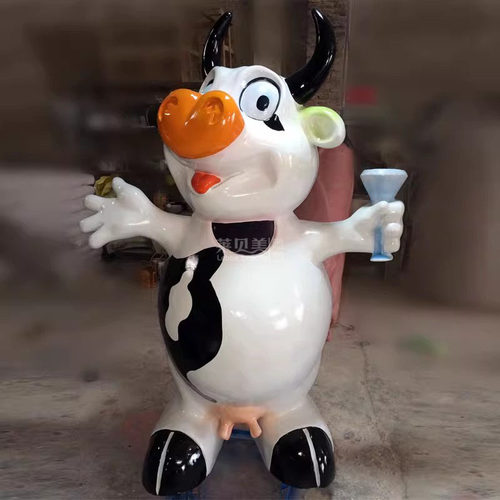 雕塑熊鹿马企鹅火烈鸟动物雕塑