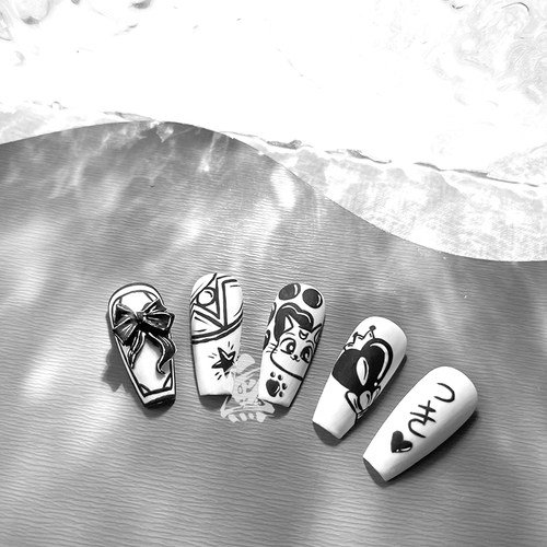 温柔穿戴甲ins2024年新款学院风短高级感小众美甲成品nails指甲片