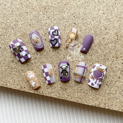 纯手绘可爱小熊穿戴甲紫色