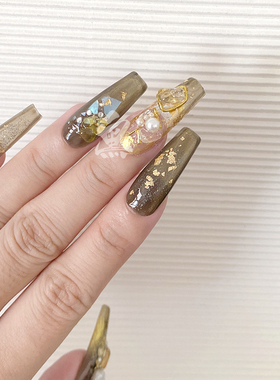 原创晶石黄金穿戴甲黑茶色温柔春夏美甲限定款2024年新款伴娘xs号