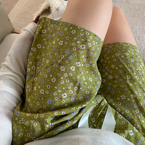 女士棉绸小碎花短裤薄款外穿显瘦