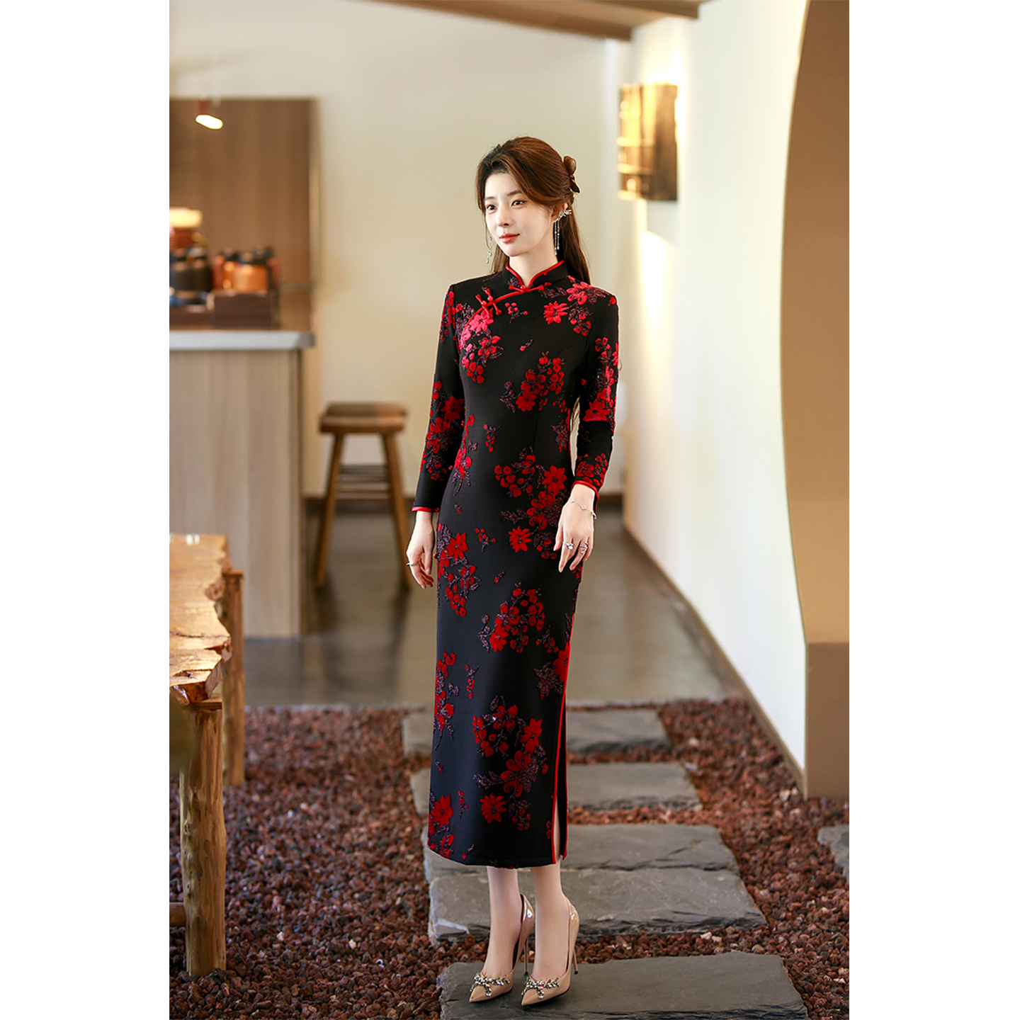 新中式黑色长袖改良旗袍