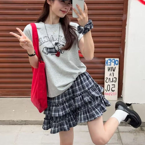 夏季学院风刺绣T恤蛋糕裙套装女