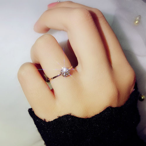 新款水蜜桃花团小碎钻闪亮戒指