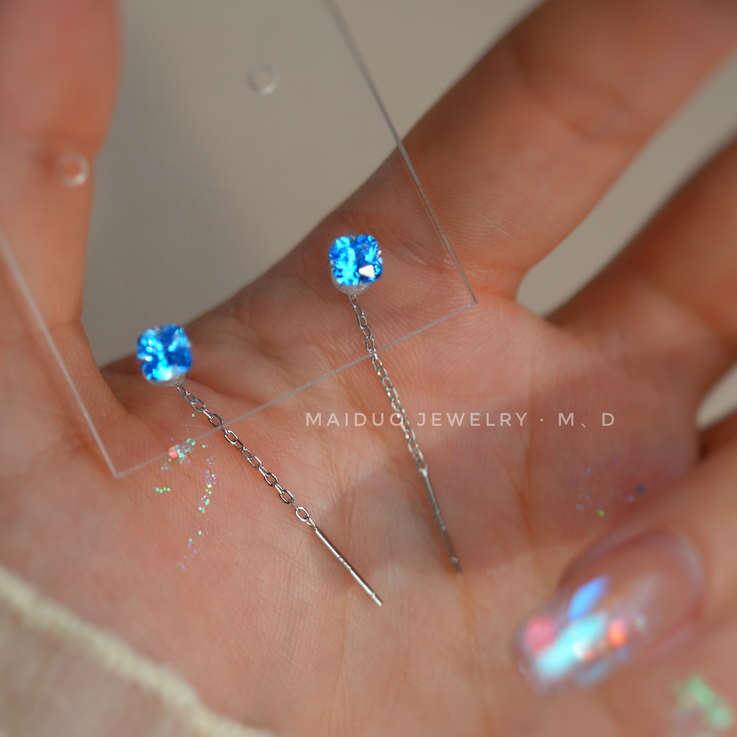 【一抹蓝】港风s925纯银耳钉女蓝色肥方石闪亮显白耳线简约高级,饰品/流行首饰/时尚饰品新,耳钉,淘宝优惠券,粉丝福利购,淘宝优惠卷