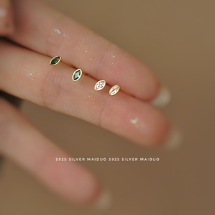 【精灵眼】小迷你闪亮s925纯银耳钉女镀14k金色白钻绿钻精致养耳