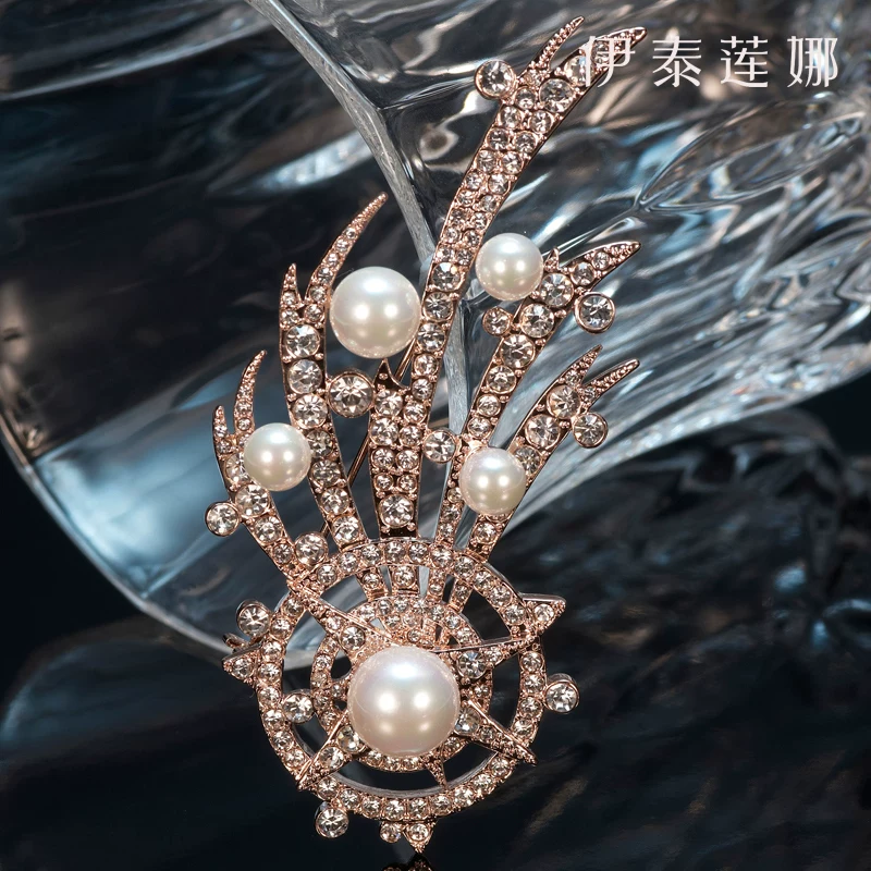 伊泰莲娜 Fashionable brooch, retro accessory lapel pin