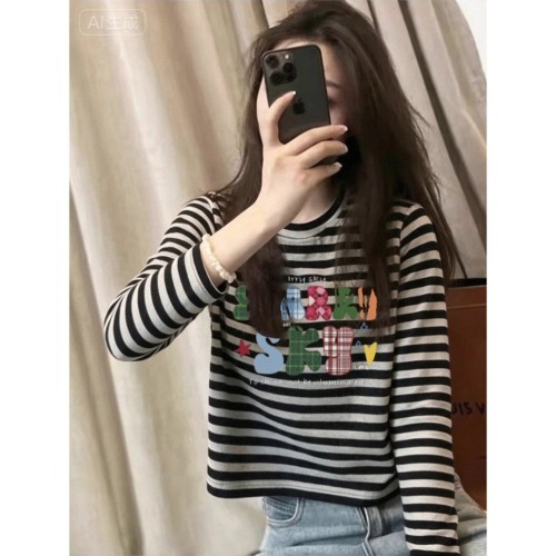 灰黑条纹长袖T恤女春秋新款减龄宽松显瘦卡通印花圆领打底衫上衣