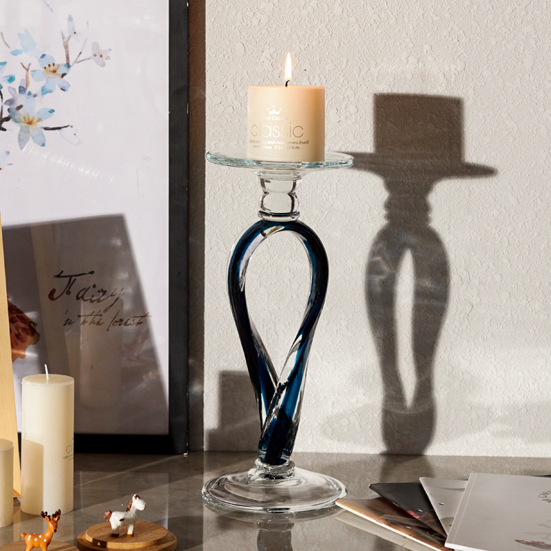 北欧浪漫复古玻璃烛台轻奢摆件北欧浪漫家用简约现代餐桌型蜡烛台