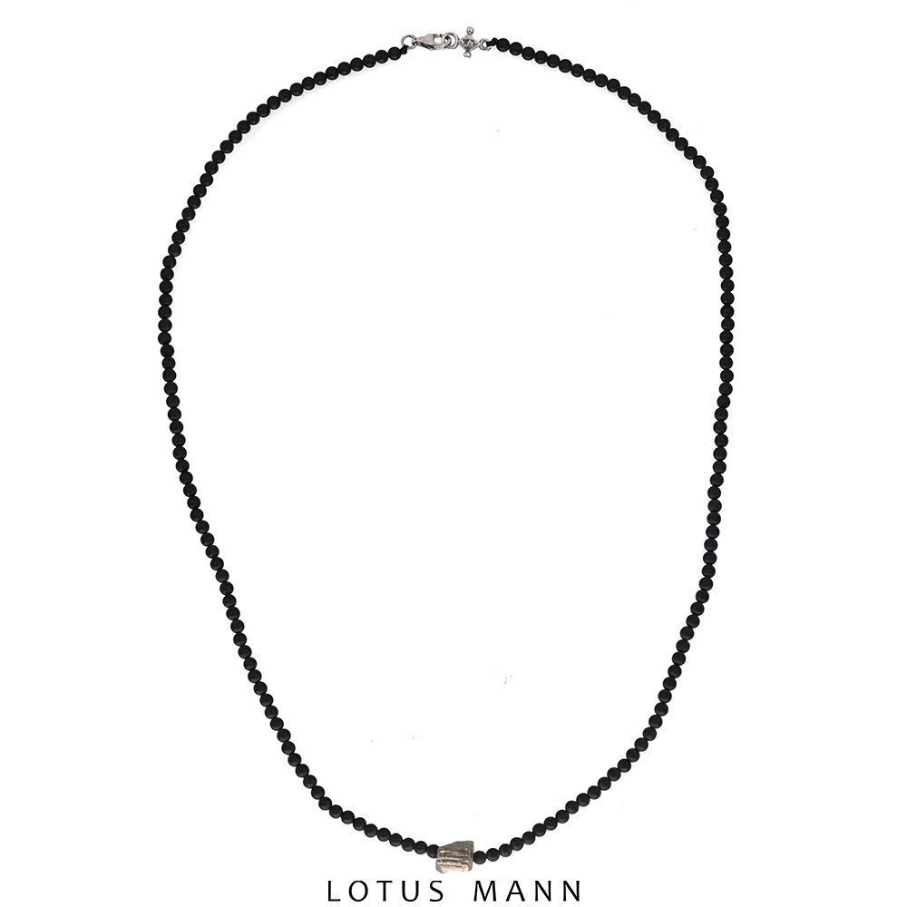 LOTUS MANN TASMAN 매트 블랙 마노 페르시 황철석 크로스 목걸이는 유럽과 미국 남성과 여성에게 적합합니다