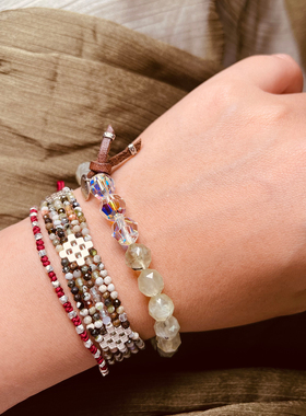 透辉石细小粒子十字花银手链