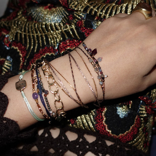 石榴石与红蓝宝/碧玺 8股彩色编绳金色流苏珍珠双层手链