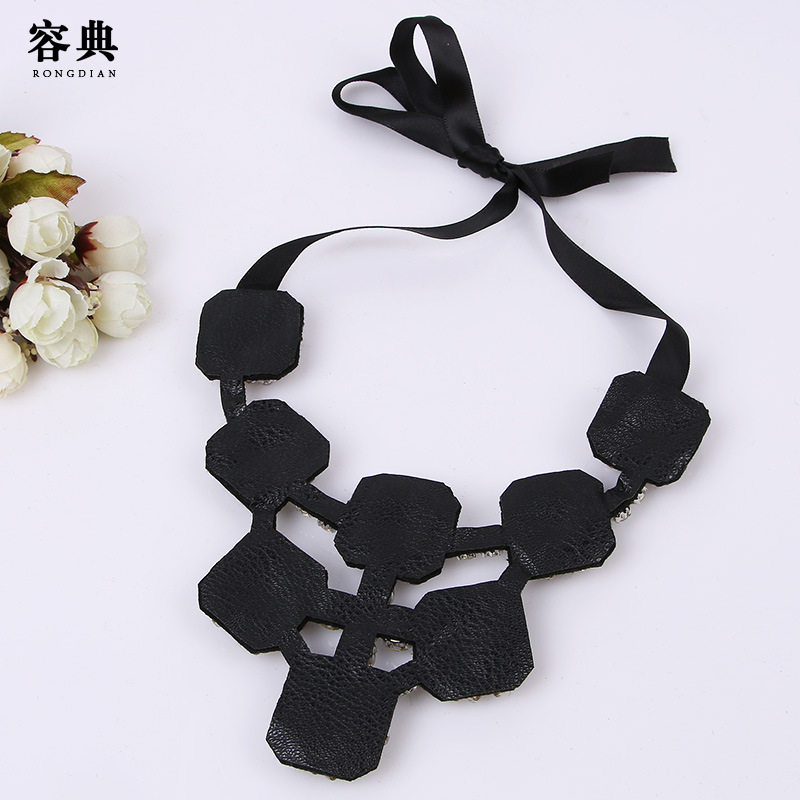 EIGHT SQUARE GLASS EXAGGERATED DECORATION FAKE COLLAR FASHIONABLE KOREAN VERSION OF RHINESTONE CRYSTAL FAKE COLLAR SWEATER COLLAR