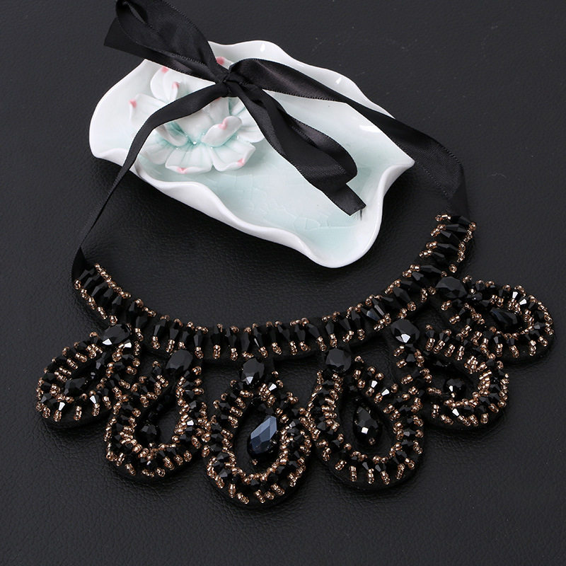 KOREAN VERSION OF SIX HOOPS HANGING CRYSTAL FALSE COLLAR RETRO COURT STYLE FASHION EXAGGERATED RHINESTONE STAGE STYLE FEMALE DECORATIVE NECKLACE