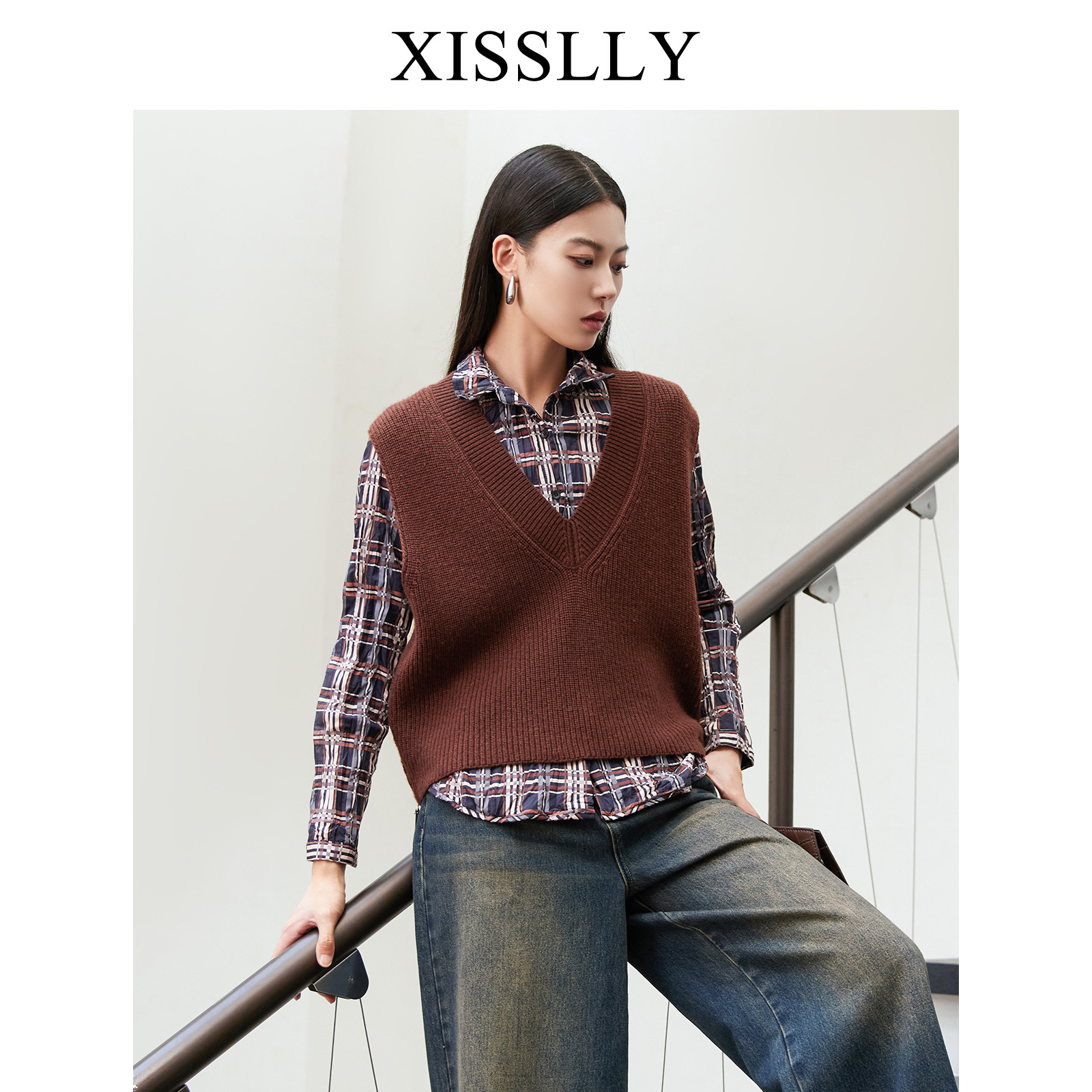 XISSLLY 2025冬款新品上衣239150222