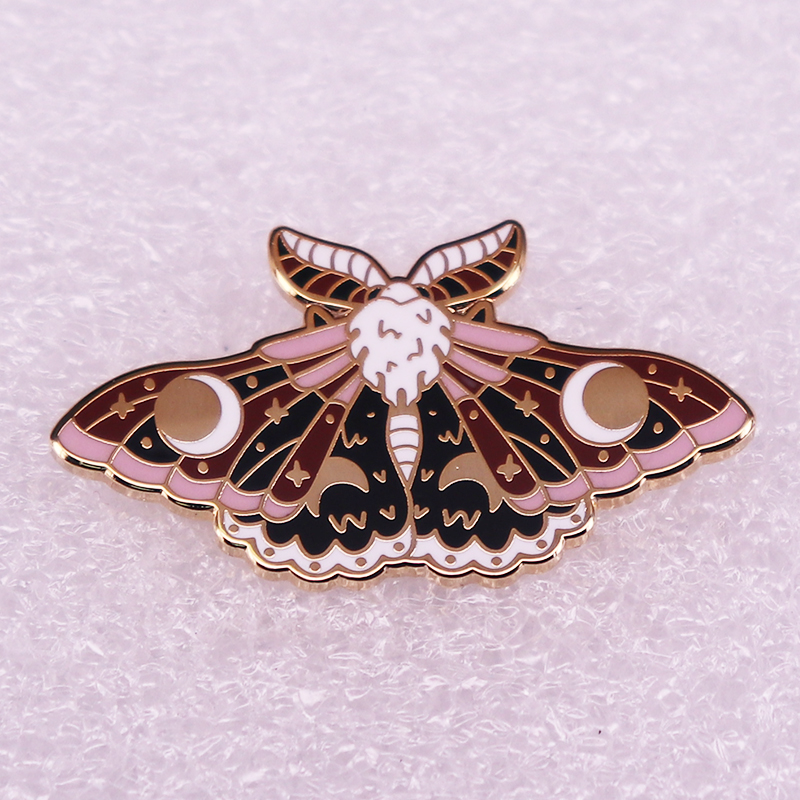 Monarch butterfly Tattoo style enamel Pin jewelry brooch pin