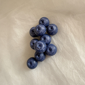 莓有烦恼 创意ins风立体蓝莓胸针无痕强力磁吸扣学生男女配饰品