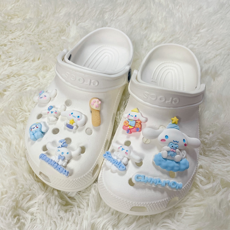 卡洛驰crocs鞋扣鞋花玉桂狗